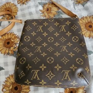 Authentic LV